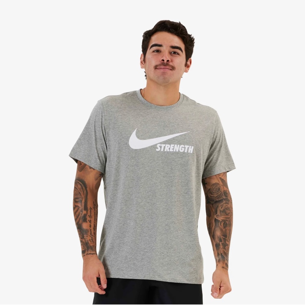 Nike Gray Men's Short Sleeve Tee Small